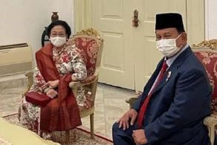 Ketua Umum Partai Gerindra Prabowo Subianto bersama Ketua Umum PDI Perjuangan Megawati Soekarnoputri. (Instagram.com/@presidenmegawati)  