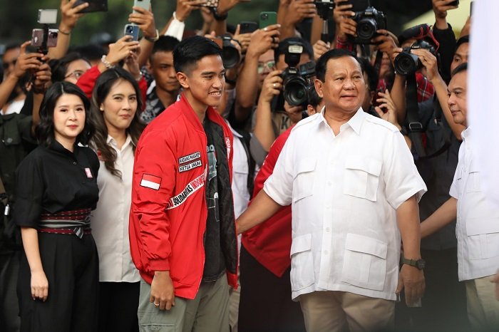 Ketua Umum Gerindra Prabowo Subianto bersama Ketua Umum Partai Solidaritas Indonesia (PSI) Kaesang Pangarep. (Dok. Tim Media Prabowo Subianto)