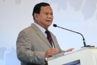 Calon presiden dari Koalisi Indonesia Maju, Prabowo Subianto dalam acara dalam 'Sarasehan 100 Ekonom Indonesia 2023' yang digagas INDEF di Menara Bank Mega, Jakarta Selatan. (Dok. Tim Media Prabowo Subianto)