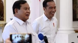 Menteri Pertahanan Prabowo Subianto bersama Presiden Jokowi. (Dok. Presidenri.go.id)