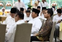 Presiden dan Wakil Presiden terpilih Prabowo Subianto dan Gibran Rakabuming Raka menghadiri Nuzulul Qur’an dan Buka Puasa bersama Partai Golkar di DPP Golkar. (Dok. Tim Media Prabowo)  