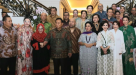 Ketua Umum Partai Gerindra Prabowo Subianto menghadiri acara ulang tahun Siti Hediati Hariyadi. (Instagram.com/@titieksoeharto)